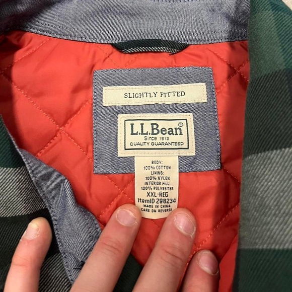 Vintage L.L.‎ Bean quilt lined flannel long sleeve button up flannel - Picture 4 of 6